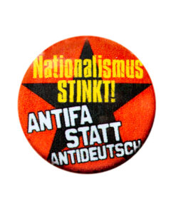 Nationalismus stinkt Button